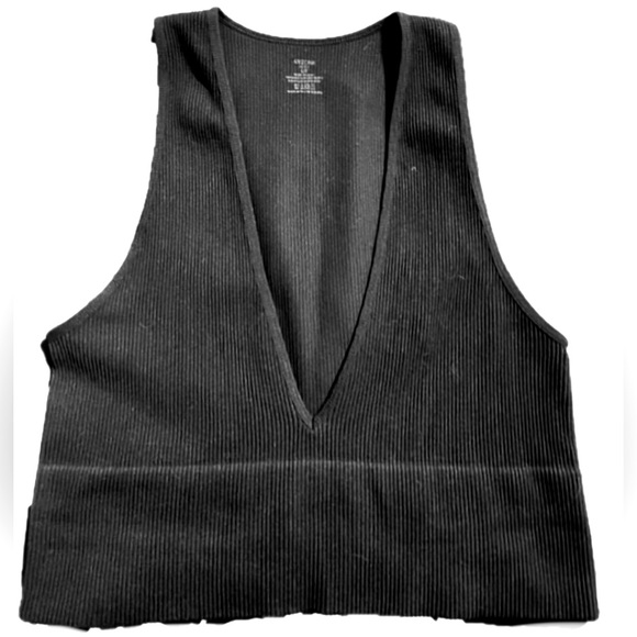 ARIZONA BODY black Seamless Ribbed V-Neck Brami top size L NWOT - Picture 2 of 6